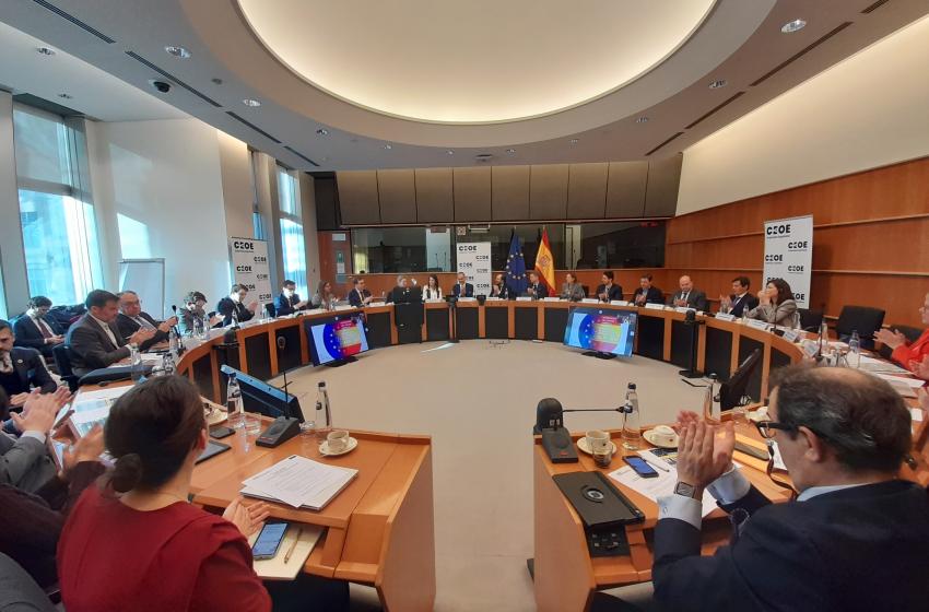 Reunión de la Comisión C4 en Bruselas