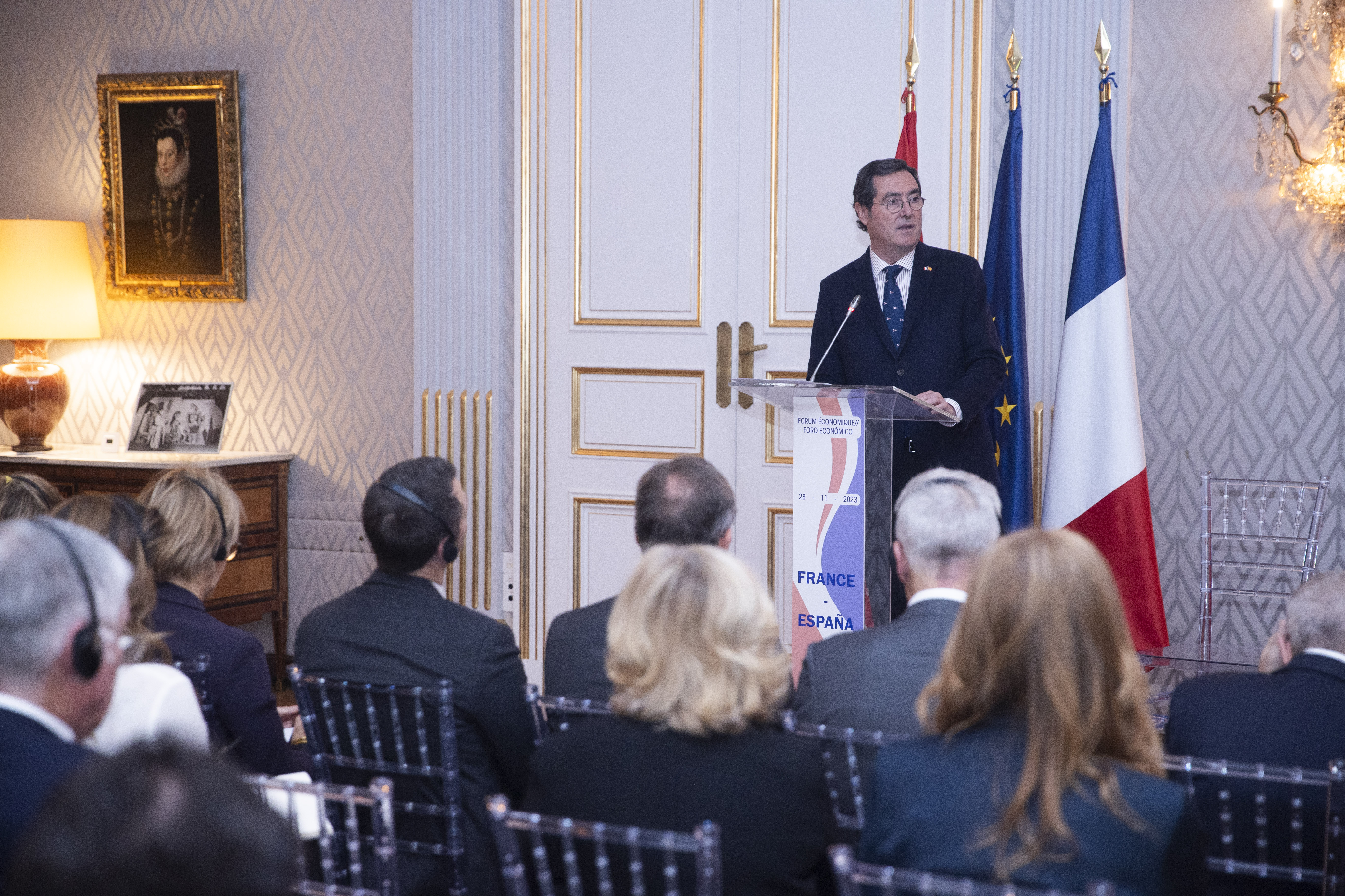 El presidente de CEOE, Antonio Garamendi, en la apertura del IV Foro Económico Francia-España