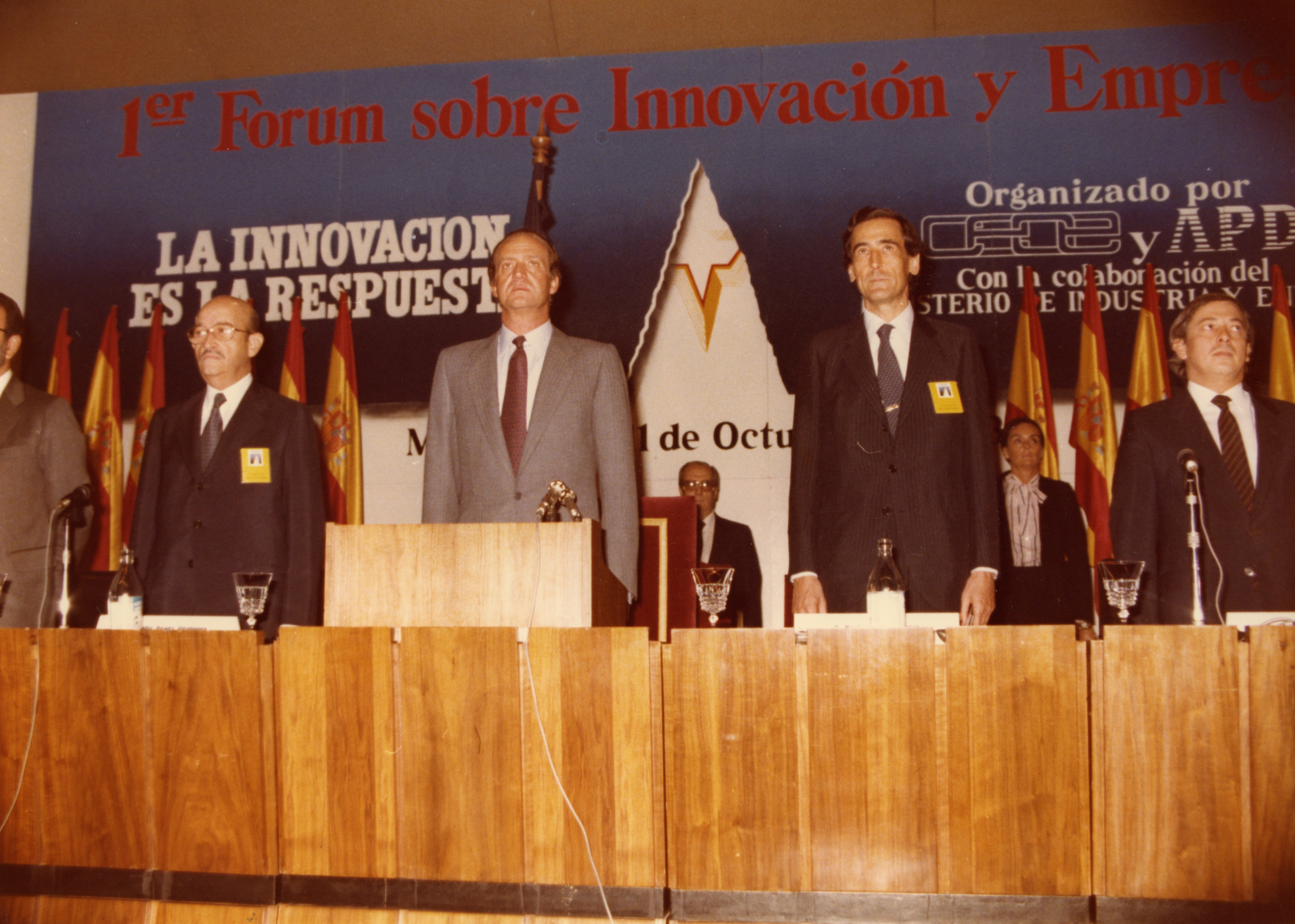 Mesa presidencial del Primer Forum sobre Innovación y Empresa