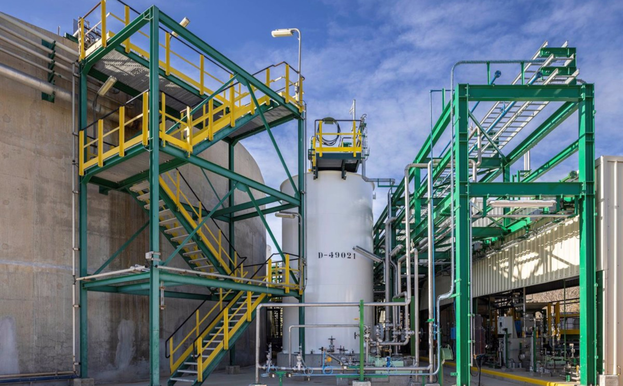 Planta regeneradora de agua residual en Repsol Tarragona