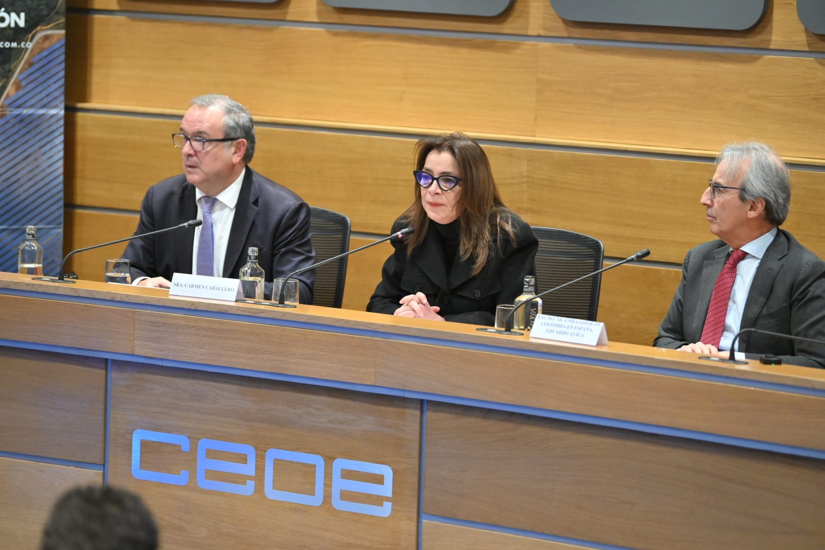 Narciso Casado, Carmen Caballero y Eduardo Ávila en la inauguración del encuentro en CEOE