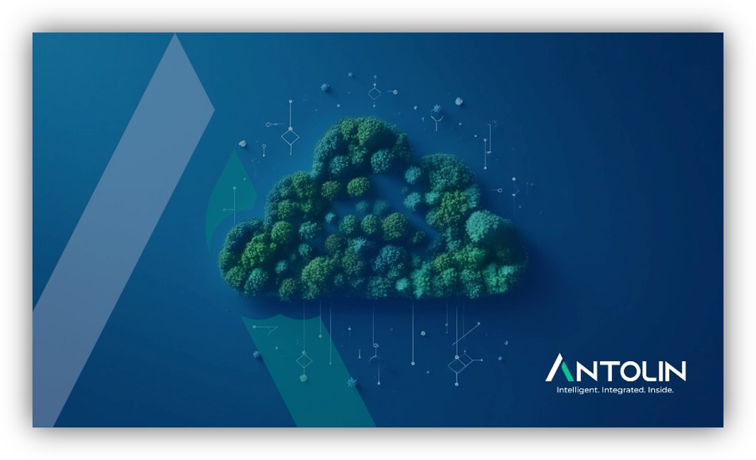 Ilustración de una nube formada por elementos vegetales sobre fondo azul, acompañada del logotipo de Antolin y gráficos tecnológicos relacionados con la sostenibilidad.