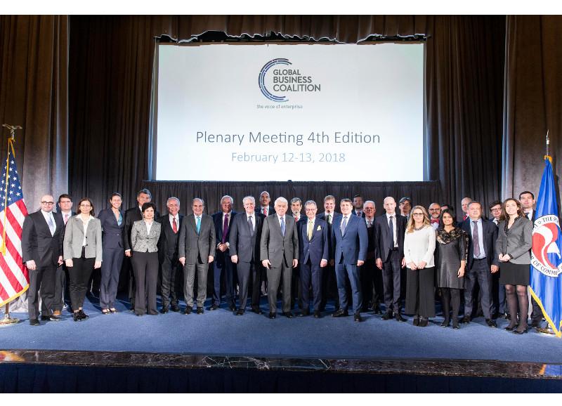 media-file-3076-foto-de-familia-de-los-participantes-en-el-pleno-de-la-global-business-coalition-en-washington.jpg