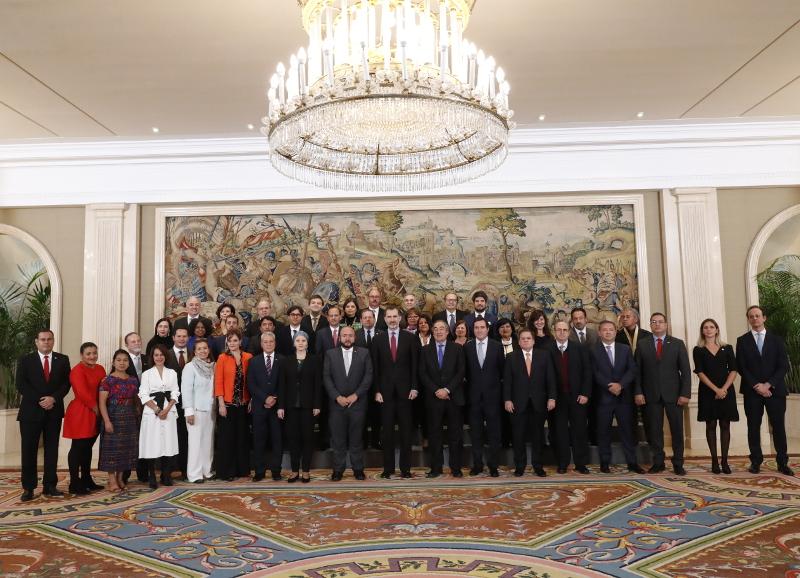 media-file-3160-audiencia-con-sm-el-rey-felipe-vi-de-los-participantes-en-el-ii-foro-iberoamericano-de-la-mipyme.JPG