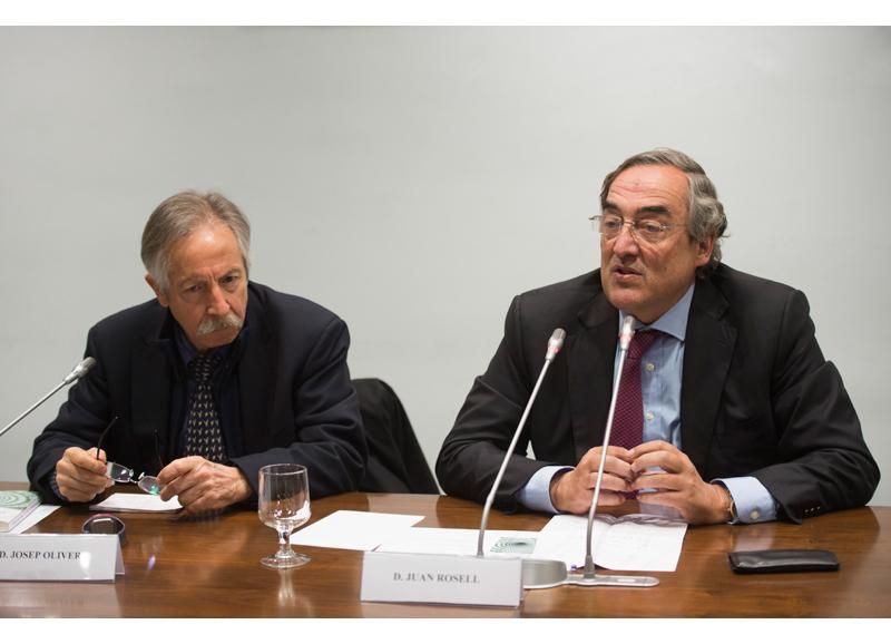 media-file-3201-presentacion-del-libro-de-josep-oliver.jpg