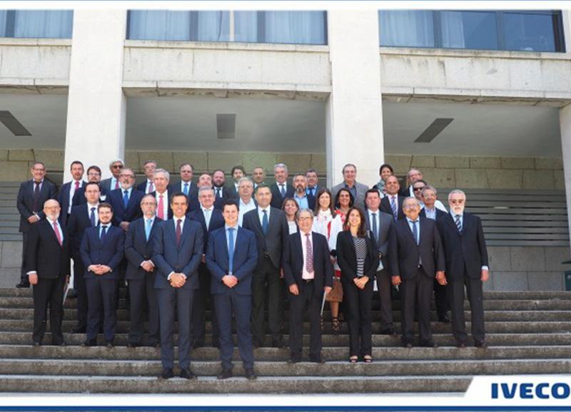media-file-3429-la-junta-directiva-de-confebus-se-reunio-en-las-instalaciones-de-iveco-en-madrid.jpg media-file-3429-la-junta-directiva-de-confebus-se-reunio-en-las-instalaciones-de-iveco-en-madrid.jpg