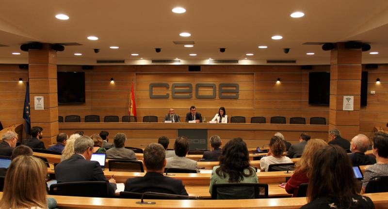 media-file-3785-el-secretario-de-estado-para-la-ue-en-ceoe.jpg media-file-3785-el-secretario-de-estado-para-la-ue-en-ceoe.jpg