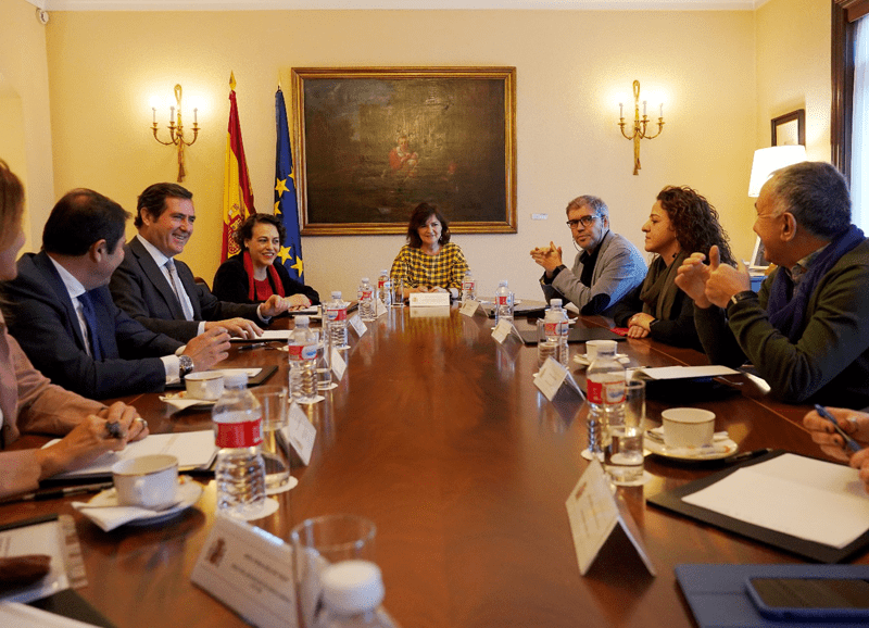 media-file-4243-mesa-de-dialogo.png media-file-4243-mesa-de-dialogo.png