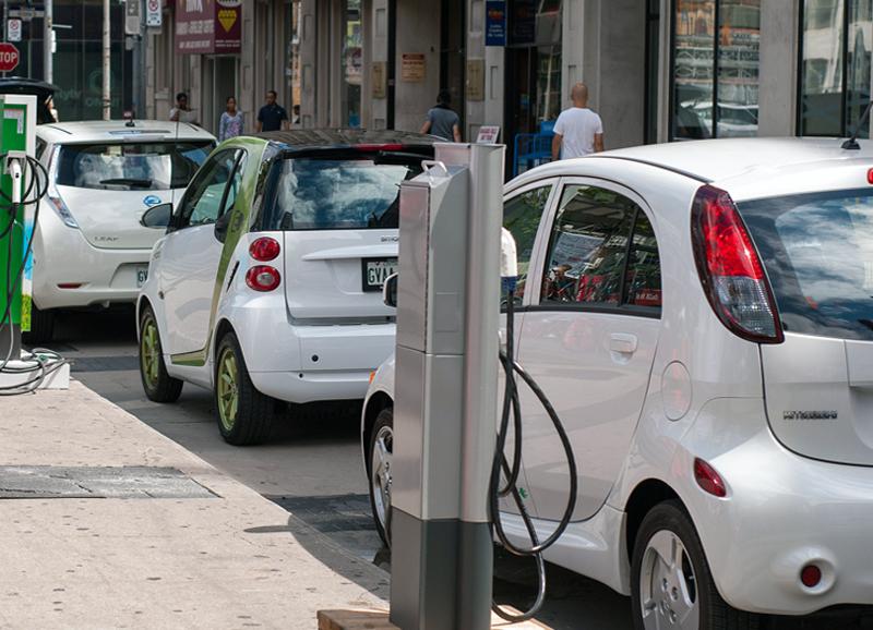 media-file-2028-anfac-vehiculos-hibridos-y-electricos.jpg media-file-2028-anfac-vehiculos-hibridos-y-electricos.jpg