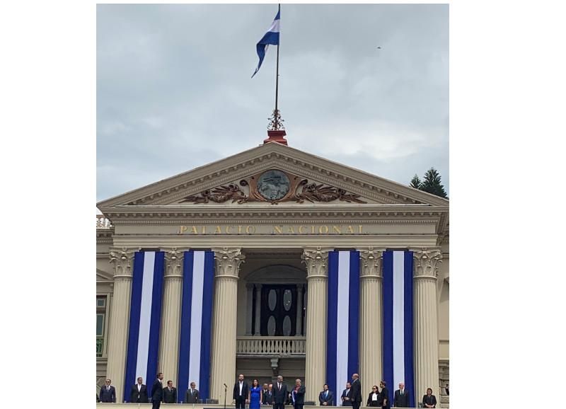 media-file-4853-toma-de-posesion-del-presidente-electo-de-la-republica-de-el-salvador-nayib-bukele.jpg media-file-4853-toma-de-posesion-del-presidente-electo-de-la-republica-de-el-salvador-nayib-bukele.jpg