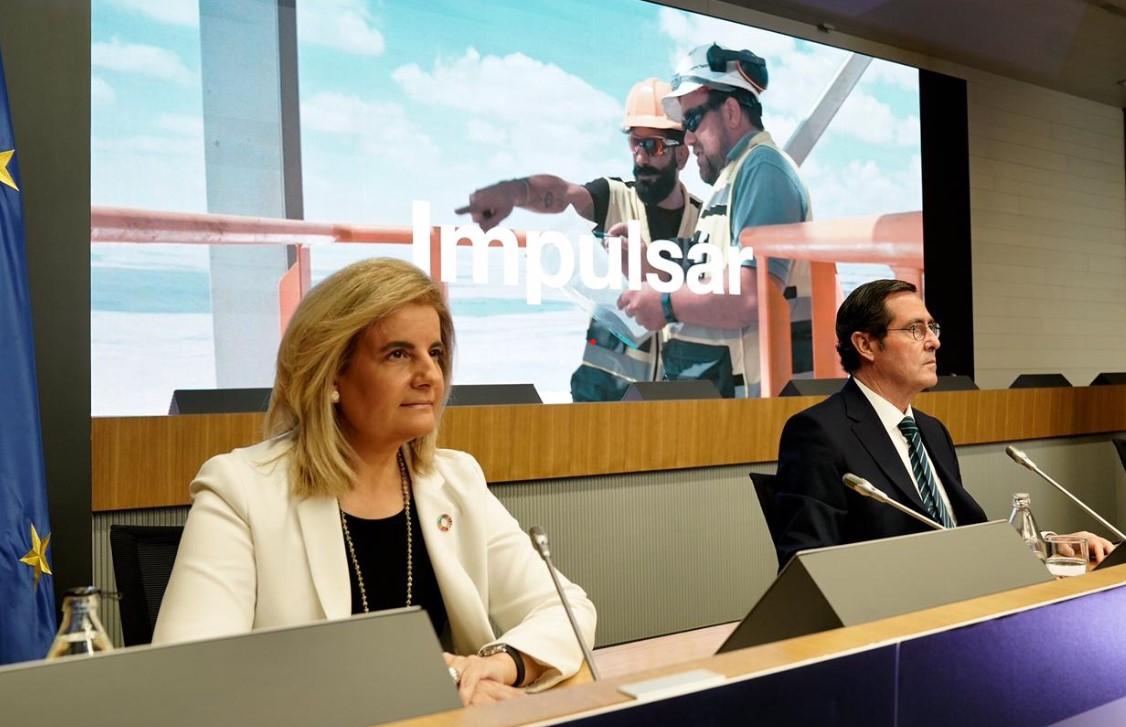 Fátima Báñez Fundación CEOE y Antonio Garamendi