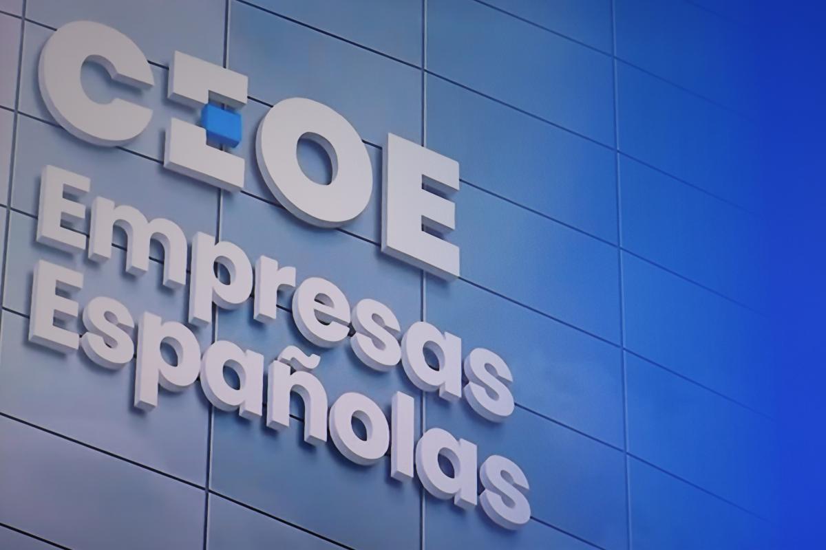 Imagen con el logo corporativo de CEOE