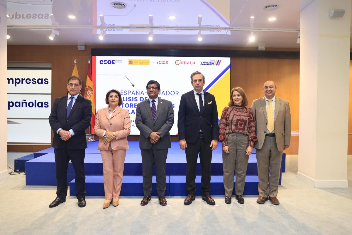 Participantes en el Encuentro Empresarial España-Ecuador en CEOE