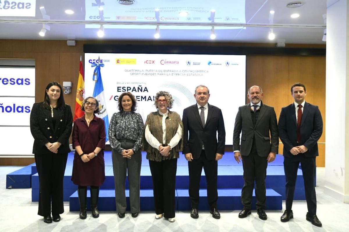 Encuentro empresarial España-Guatemala en CEOE