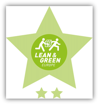 Distintivo Lean & Green Europe con dos estrellas y un icono de colaboración para el reciclaje y la sostenibilidad.