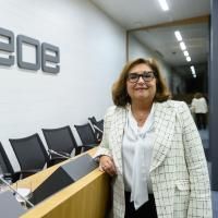 marina serrano presidenta aelec