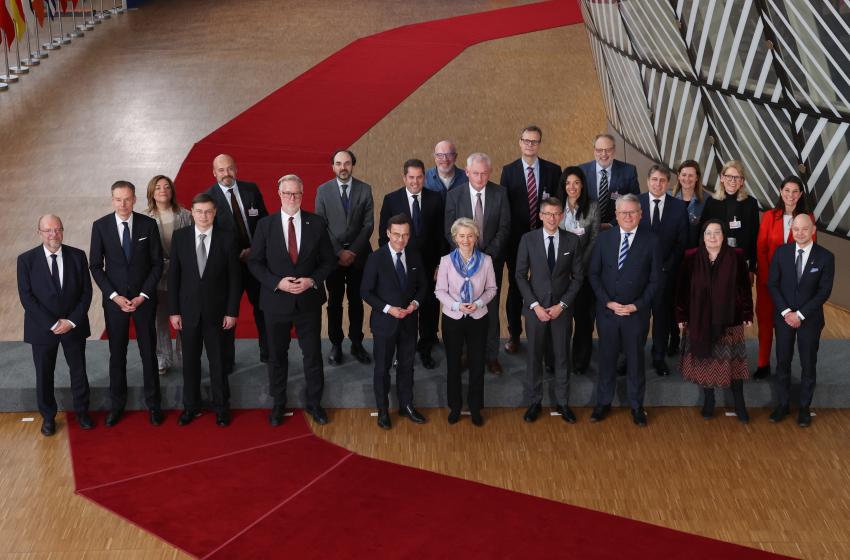 Cumbre Social Tripartita (Marzo 2023) - Foto de familia