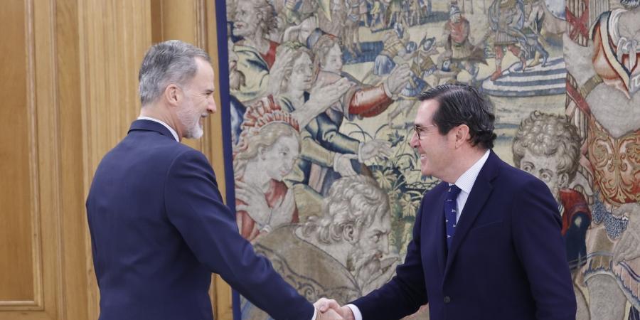 El presidente de CEOE con SM el Rey