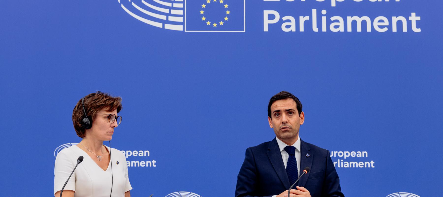 Presentación paquete química UE