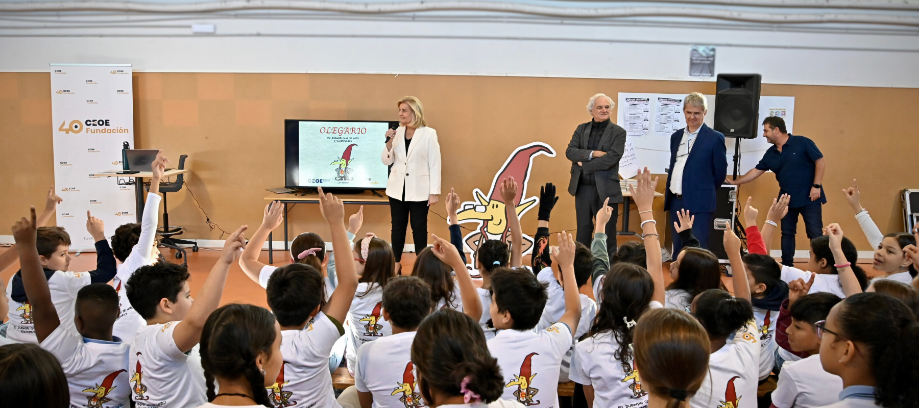 'Olegario, el duende empresario', llega a los coles 