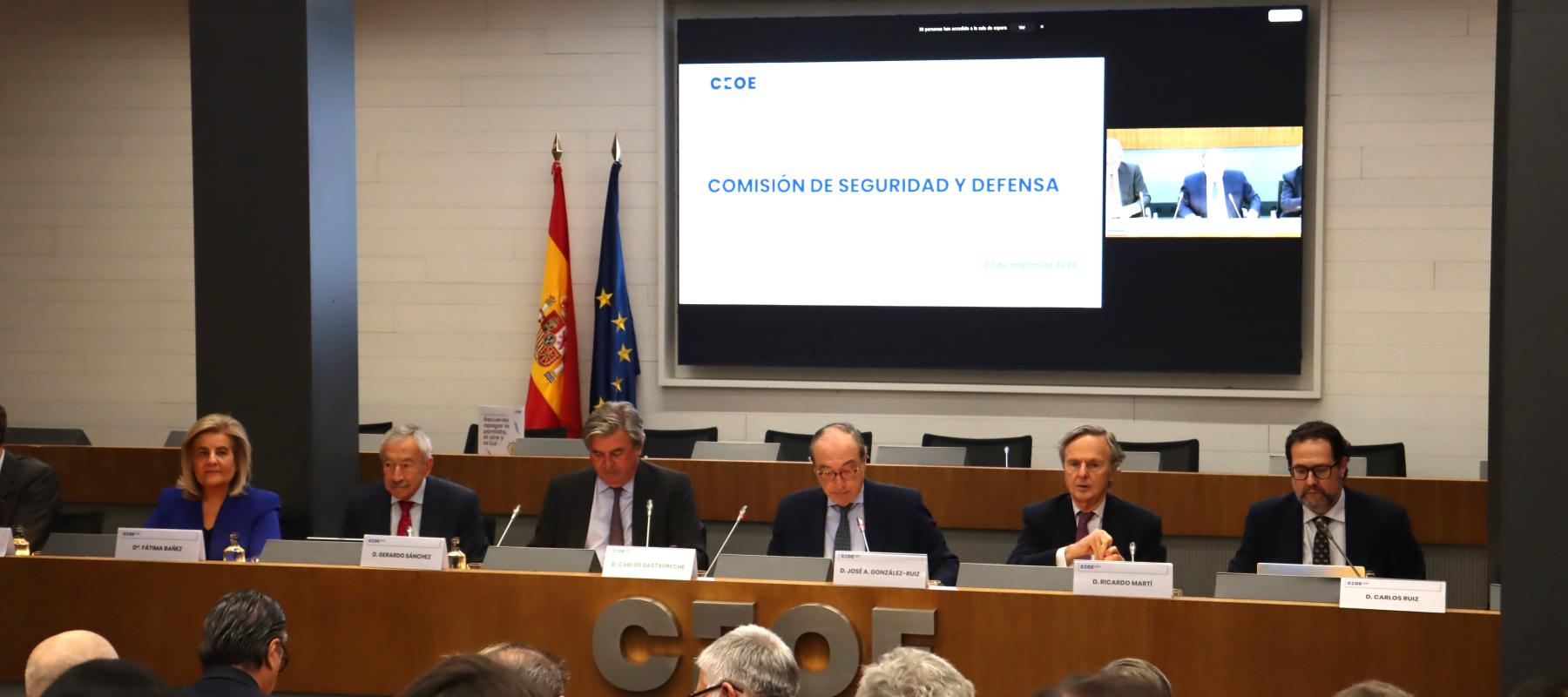 Un momento de la primera reunión de la Comisión Seguridad y Defensa CEOE