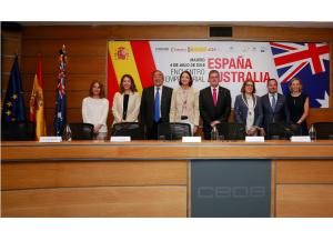 media-file-3626-participantes-en-la-apertura-del-encuentro-empresarial-espana-australia-en-ceoe.JPG