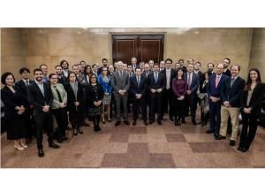 media-file-5013-foto-de-familia-de-los-participantes-en-la-reunion-del-sector-privado-en-buenos-aires.jpg