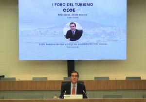 Antonio Garamendi en el Foro de Turismo