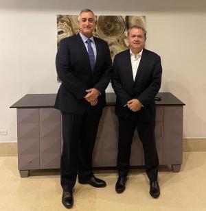 El secretario de CEIB, Narciso Casado, con el presidente de CONEP, Gabriel Diez-Montilla.