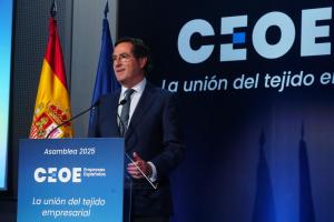 Antonio Garamendi, presidente de CEOE, durante la clausura de la Asamblea General 2025