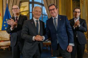 Firma declaración conjunta CEOE_MEDEF