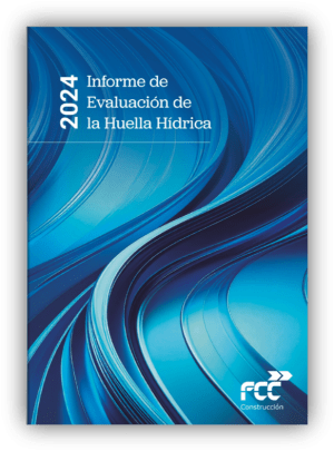 Portada de informe 2024 de evaluación de la huella hídrica de FCC Construcción, con diseño en tonos azules.