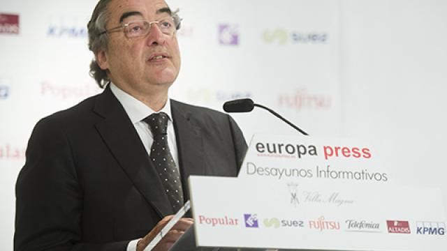 El presidente de CEOE participa en los Desayunos de Europa Press