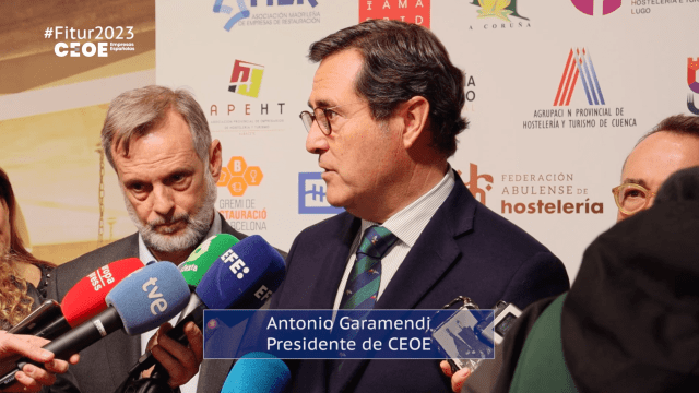 CEOE traslada su compromiso con el sector del turismo en la inauguración de FITUR 2023